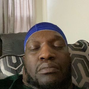 Meet your Posher, Elvis